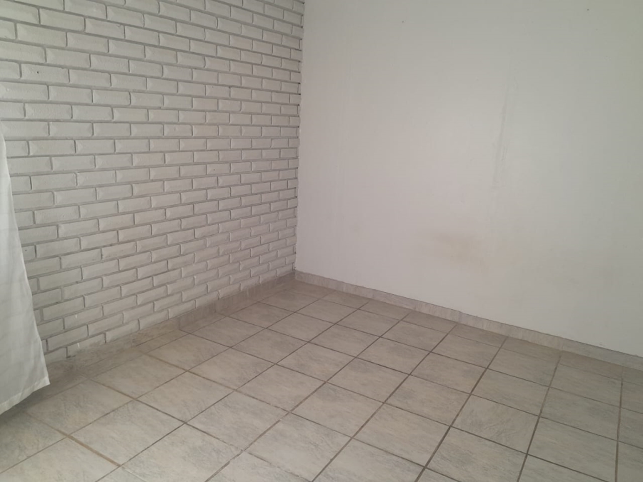 3 Bedroom Property for Sale in Geelhoutpark North West